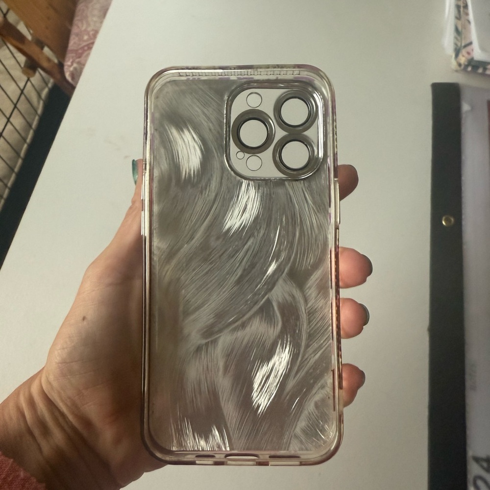 iPhone 14Pro Case - Picture 4 of 4